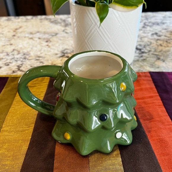NEW 2022 Wondershop™️ (Target) Earthenware Christmas Tree Mug -12.8oz - Picture 4 of 8